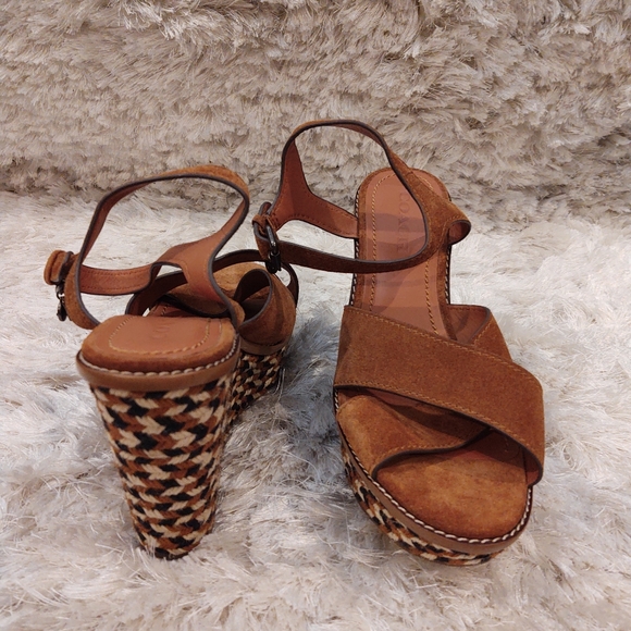 NWT Coach Saddle Suede Cross Band Wedges G2213 - Picture 6 of 6